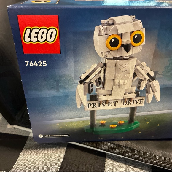 LEGO Harry Potter Hedwig Set - White - Picture 3 of 4